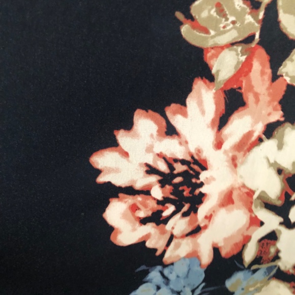 🕘 TOMMY BAHAMA BEAUTIFUL DRESS SIZE XS - Picture 4 of 8